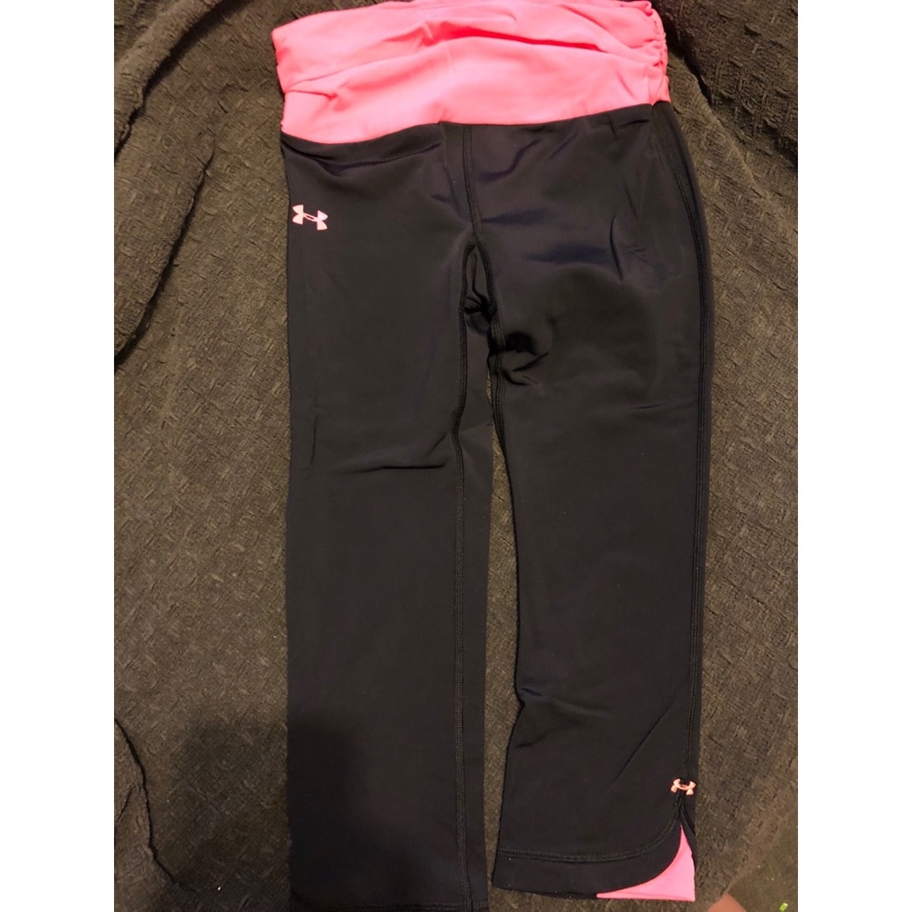 Under Armour workout crops